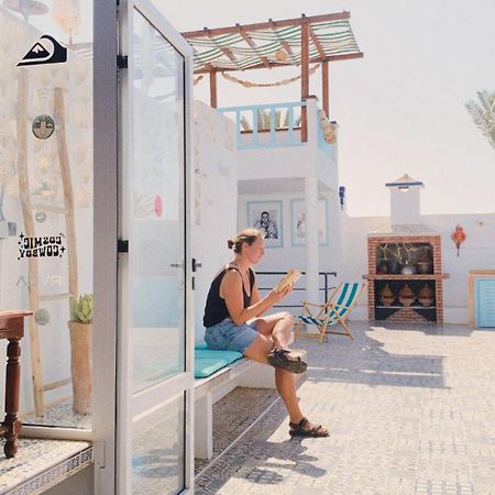 El Moja Surfhouse Hotell Sidi Ifni Eksteriør bilde