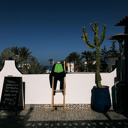 El Moja Surfhouse Hotell Sidi Ifni Eksteriør bilde